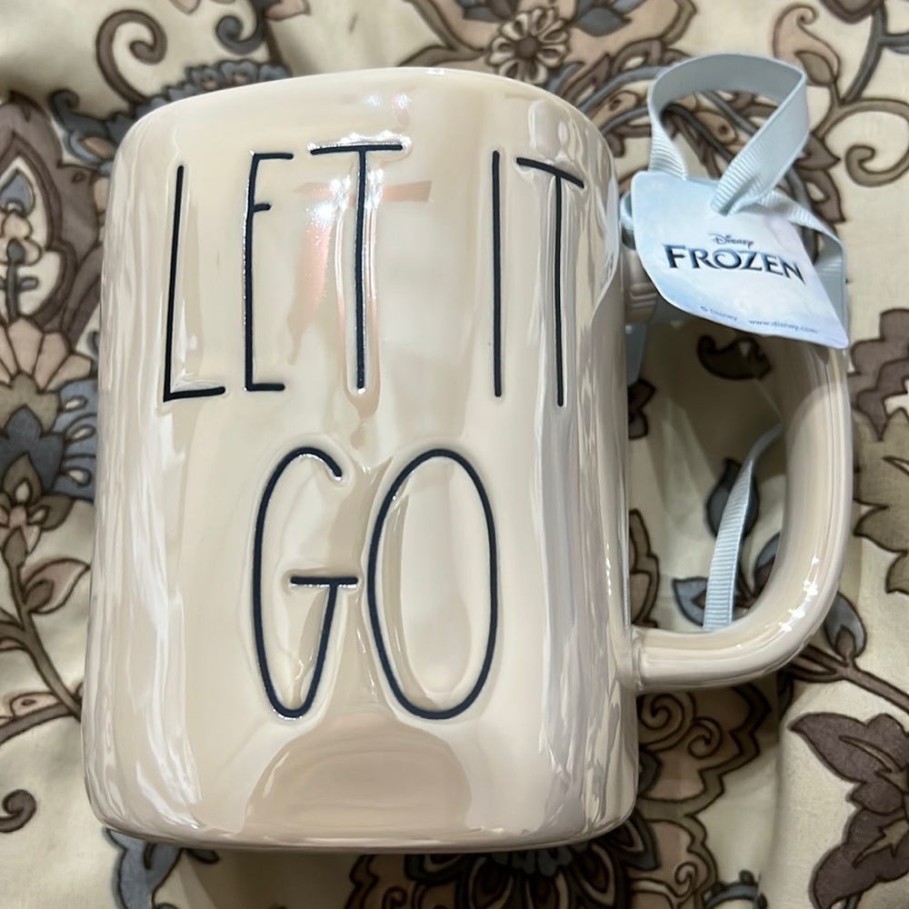 Disney's Frozen Elsa "Let It Go" Rae Dunn Mug